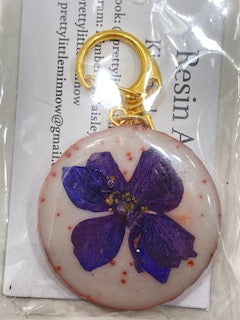 Vintage Pansy Resin Keychain